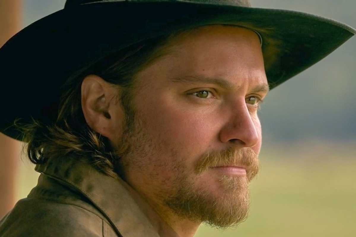 luke grimes yellowstone spinoff kayce dutton y marshals
