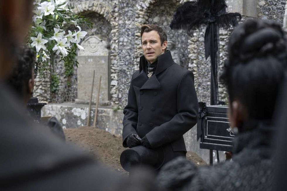 luke thompson as benedict bridgerton