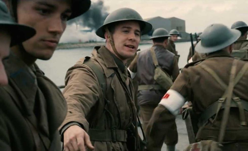 luke thompson in dunkirk