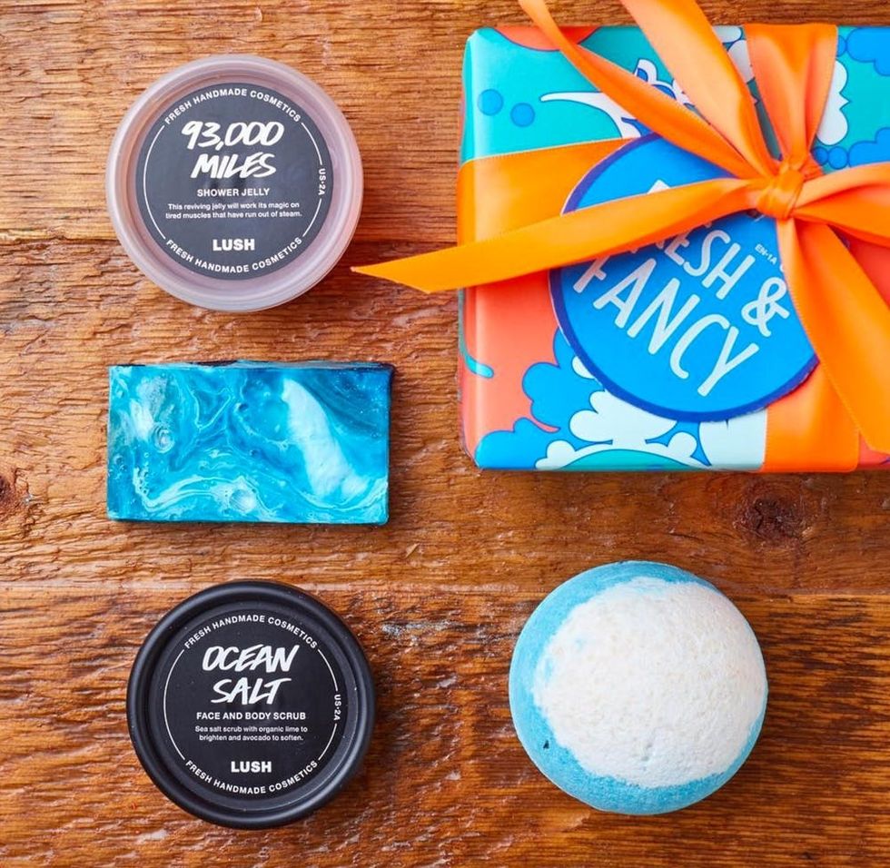 Lush Cosmetics Fresh and Fancy gift box
