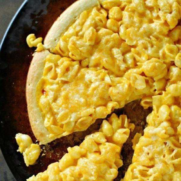 mac and cheese pizza
