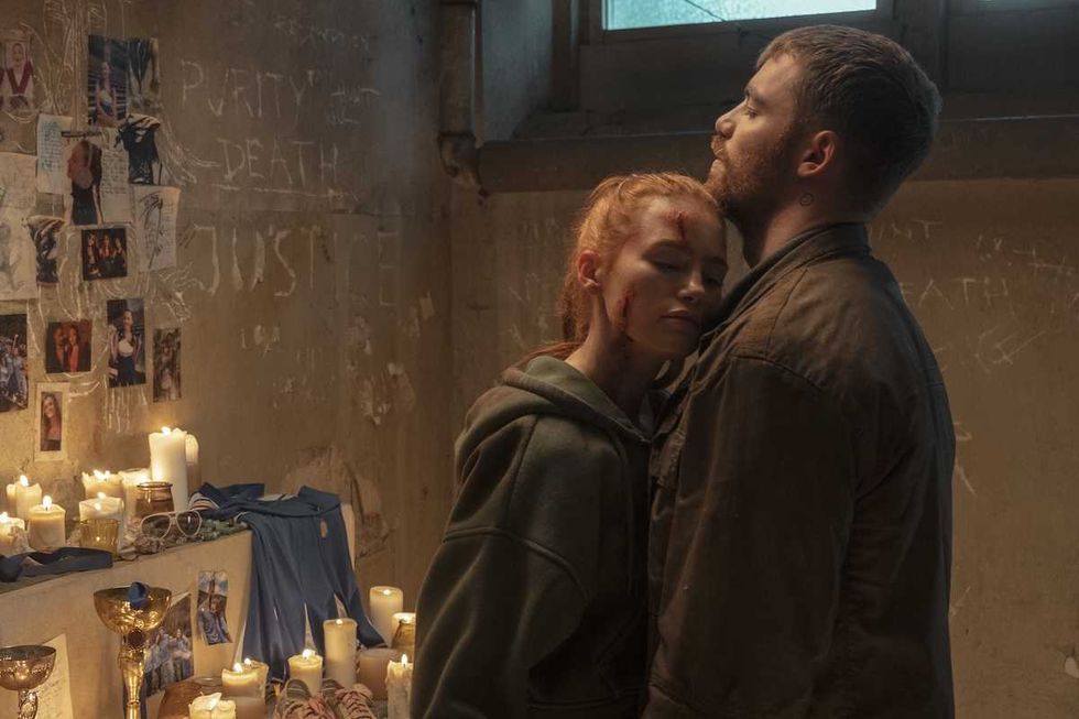 madelaine petsch gabriel basso the strangers chapter 3