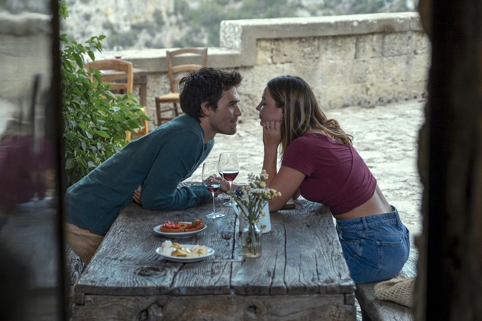 Madelyn Cline and KJ Appa in The Map That Leads To You