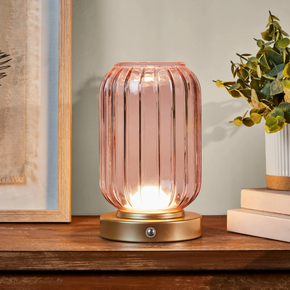 Mainstays by Becky G. & Alejandra Pink Ribbed Glass Uplight