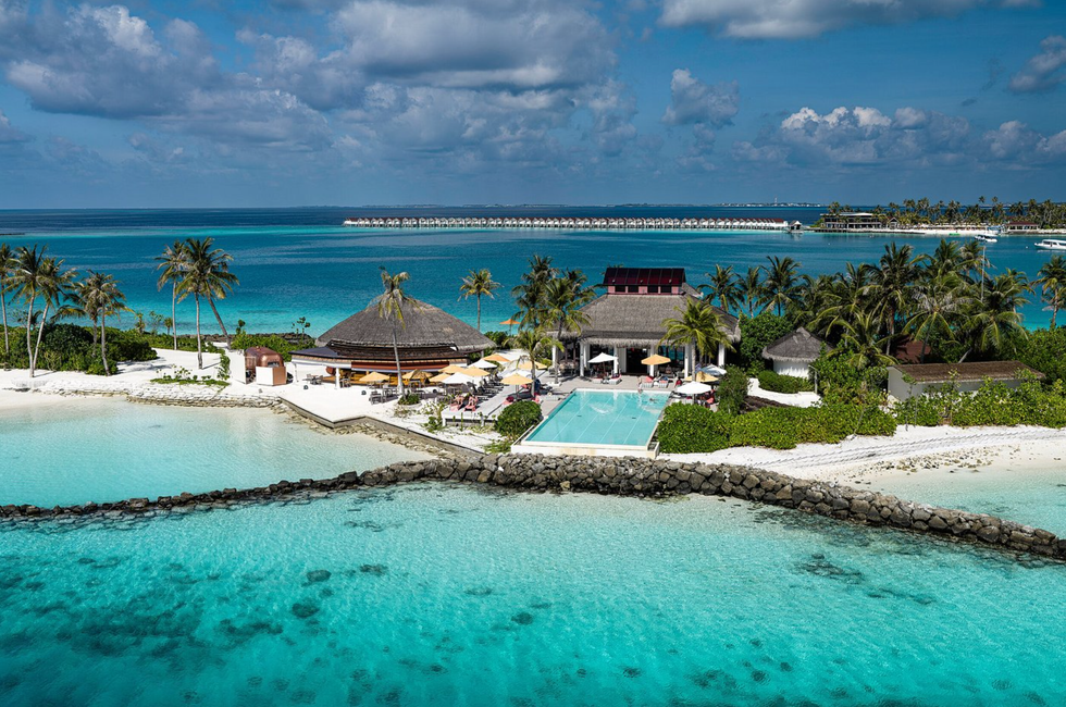 maldives hotel