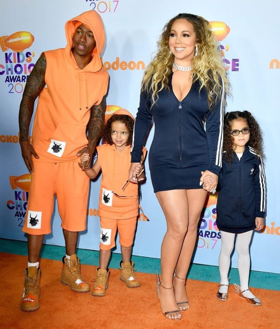 Mariah Carey Took Her Twins Swimming With Sharks