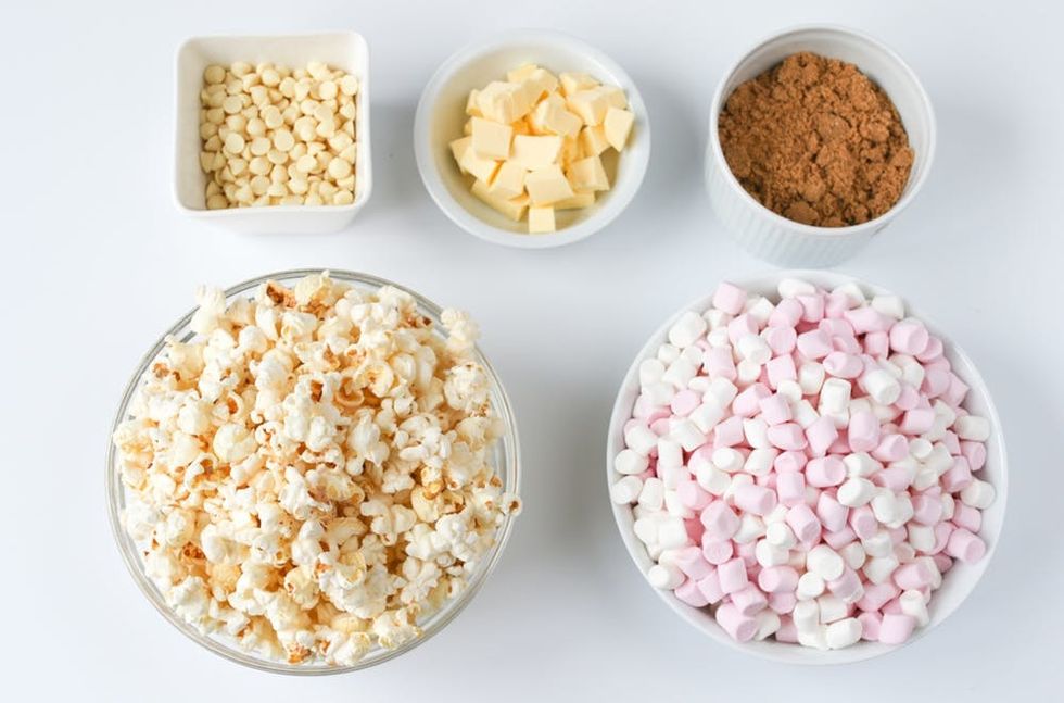 Marshmallow popcorn bars Ingredients