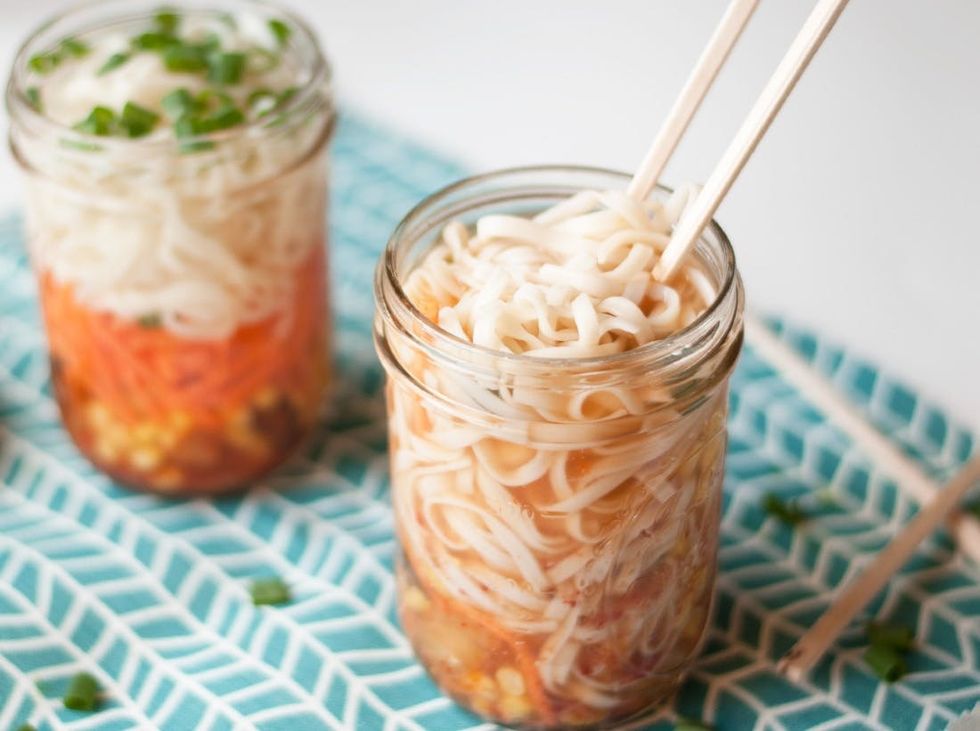 Mason-Jar Ramen easy lunch ideas