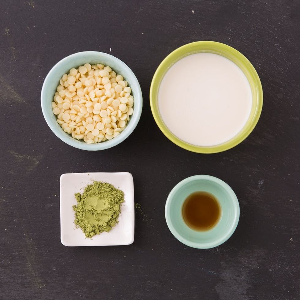 Matcha_Mousse_Materials_1100