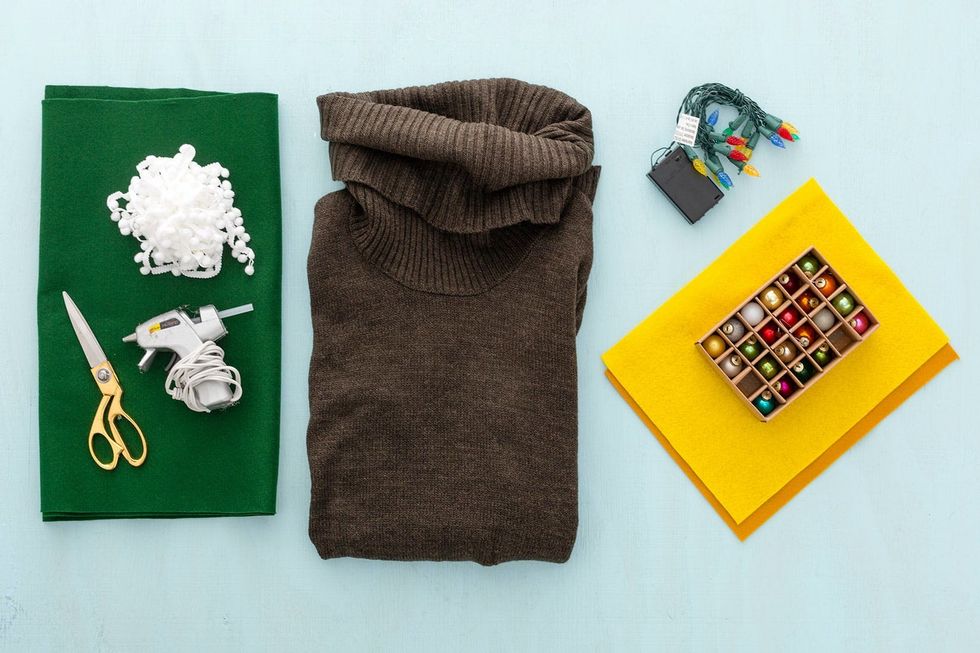 materials for the christmas tree dress