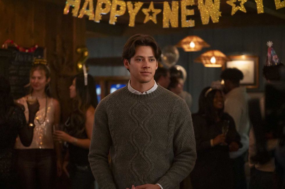 Matt Cornett plays Sam Florek