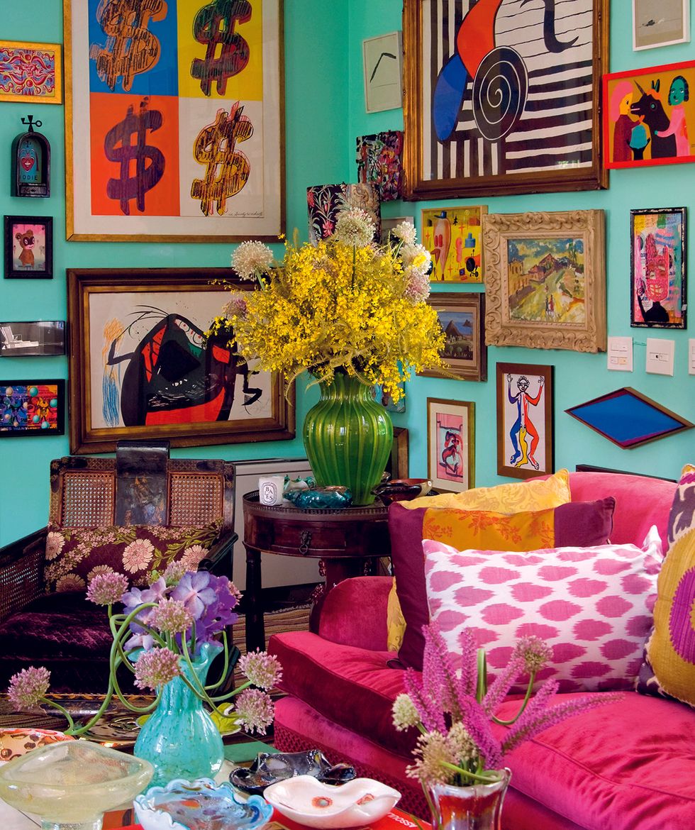 Maximal interior design style