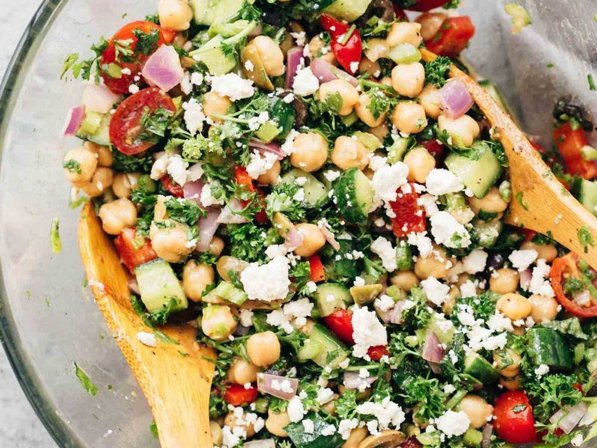 Mediterranean Chickpea Salad