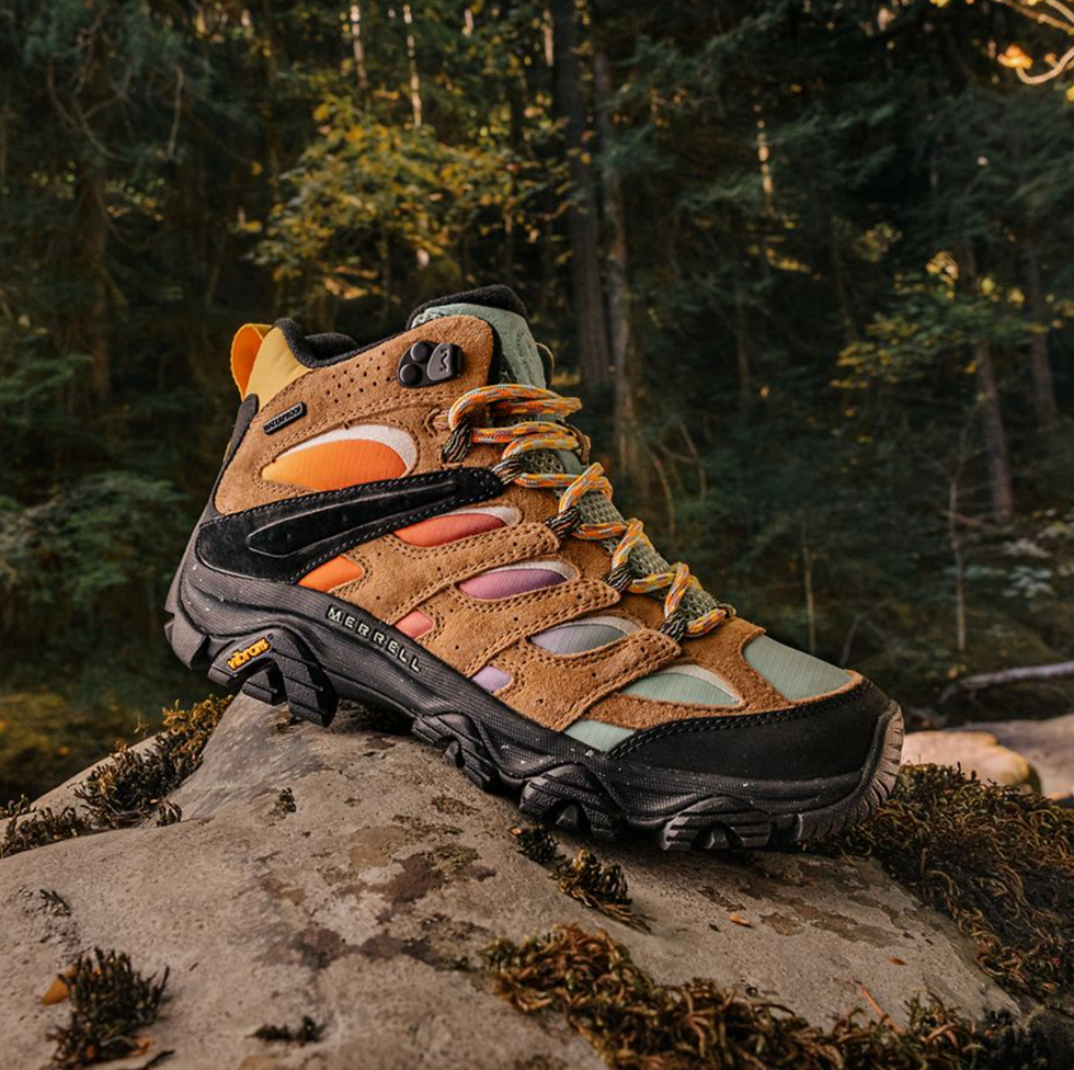 Merrell x Unlikely Hikers Moab 3 Mid