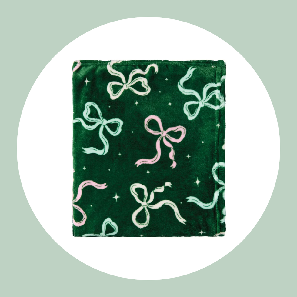 Merry Moments Bow Christmas Throw