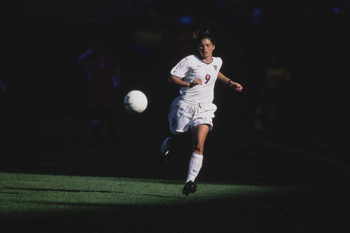 mia hamm netflix movie the 99'ers
