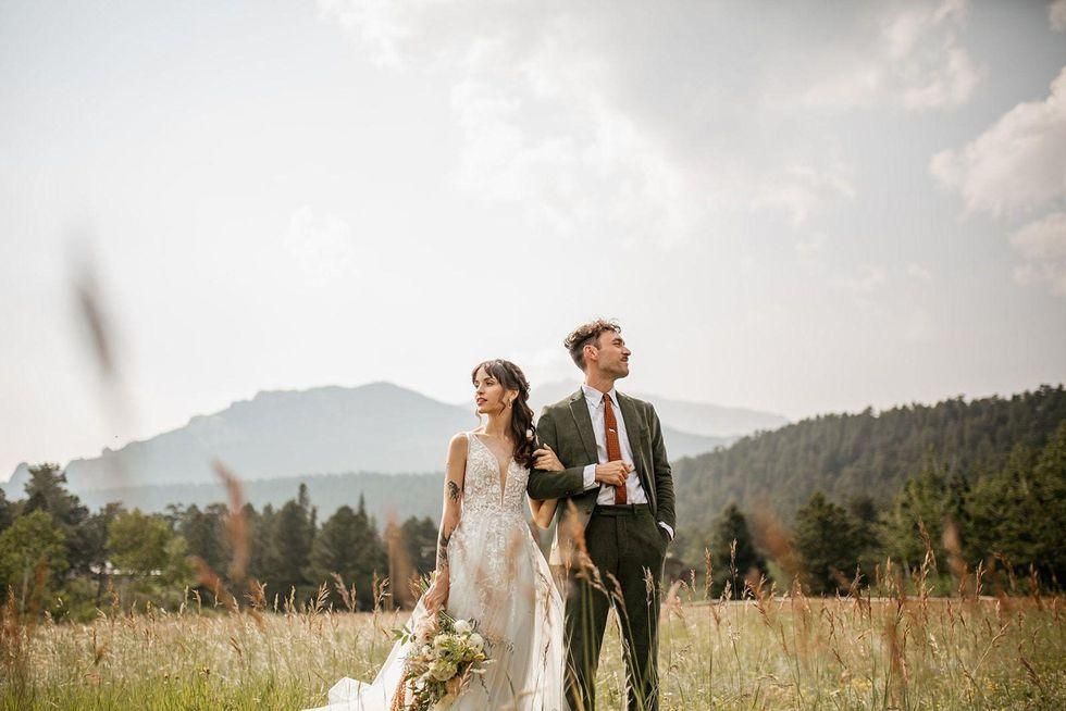 micro wedding in the mountains