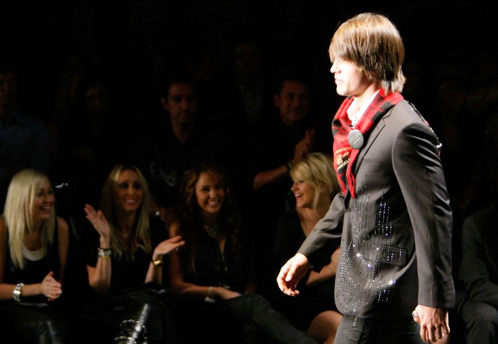 miley cyrus and justin gaston