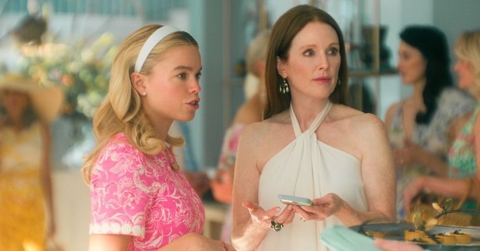 Milly Alcock and Julianne Moore in Sirens