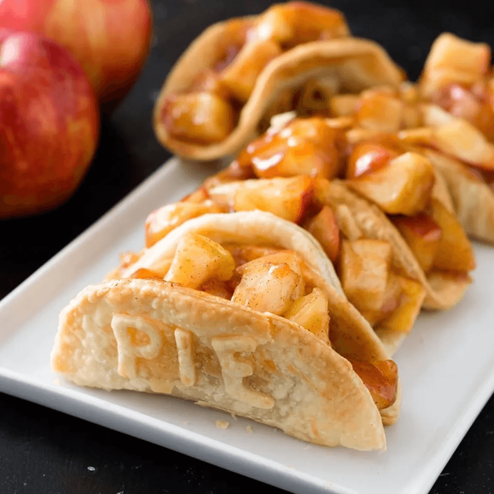 Mini Apple Pie Tacos