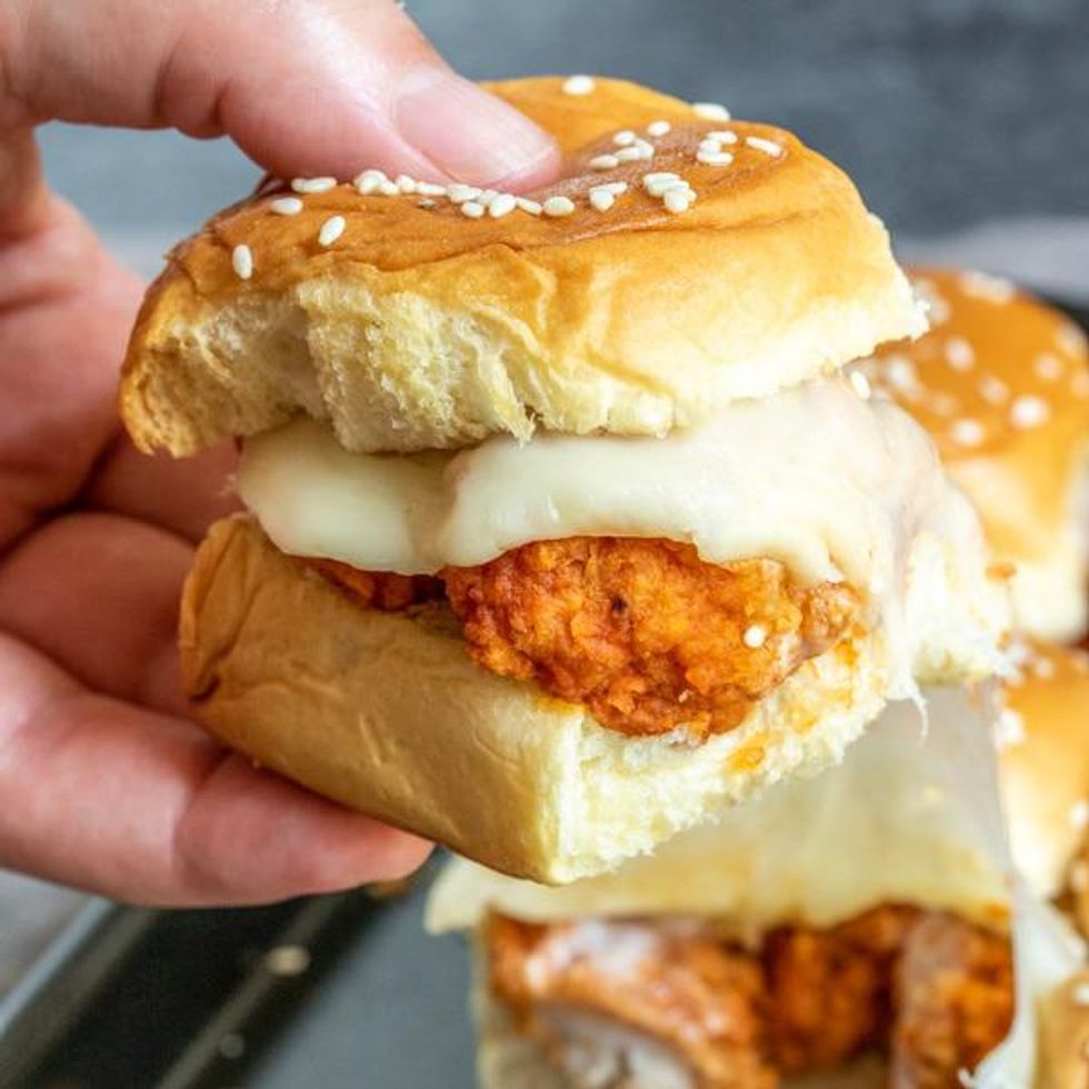 Mini Buffalo Chicken Sliders
