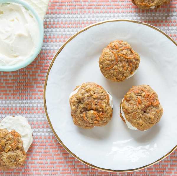 Mini Carrot Cake Cookie Sandwiches