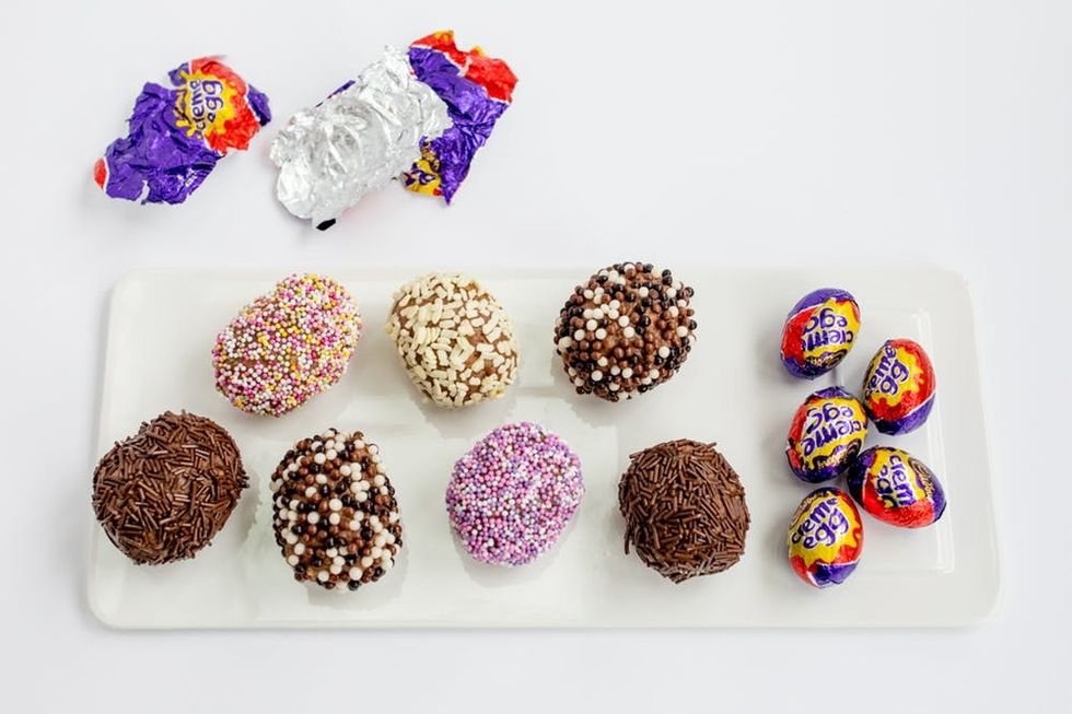 Mini Creme Egg Truffles step4