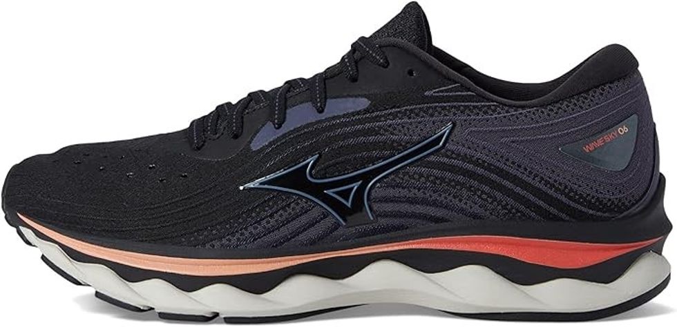 Mizuno Wave Sky 6 Running Shoe