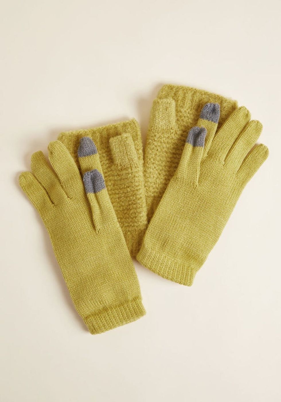 Modcloth Totally Toasty Convertible Gloves in Yellow