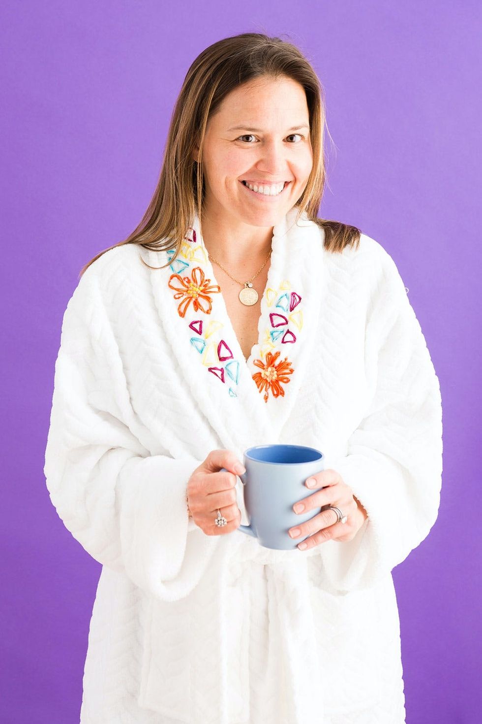 Mom_Emboridery_Robe_016