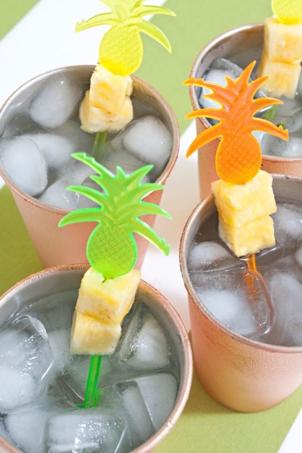 moscow mule with frozen pineapple for summer