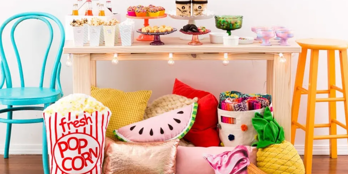 5 Tips For The Best Movie Night - Brit + Co