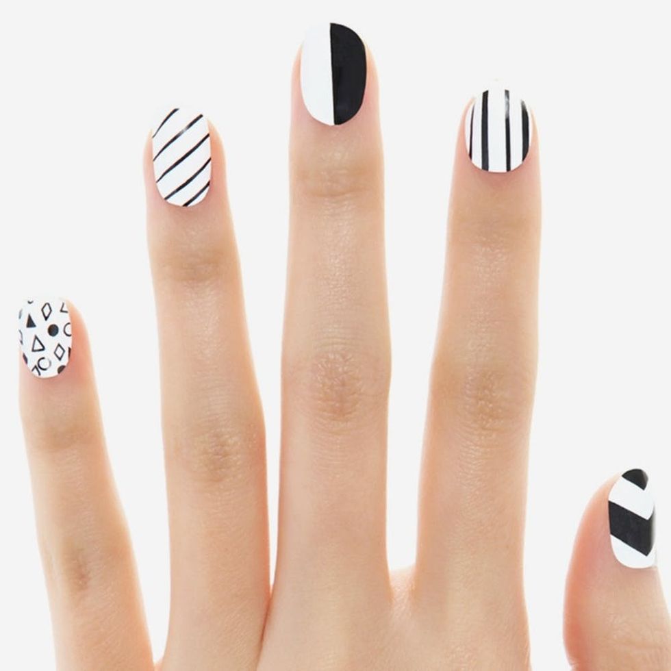 multiply_black_and_white