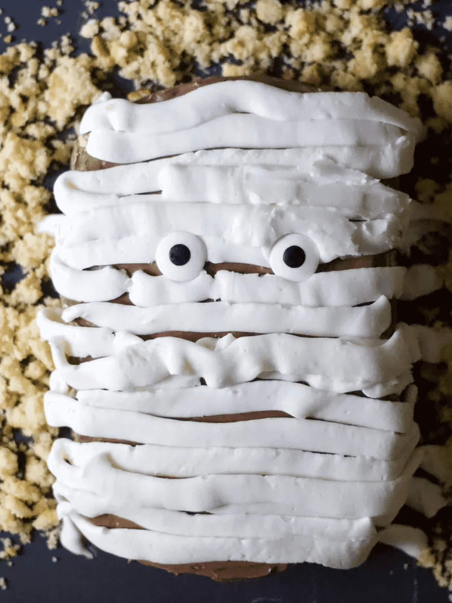 mummy cake for halloween