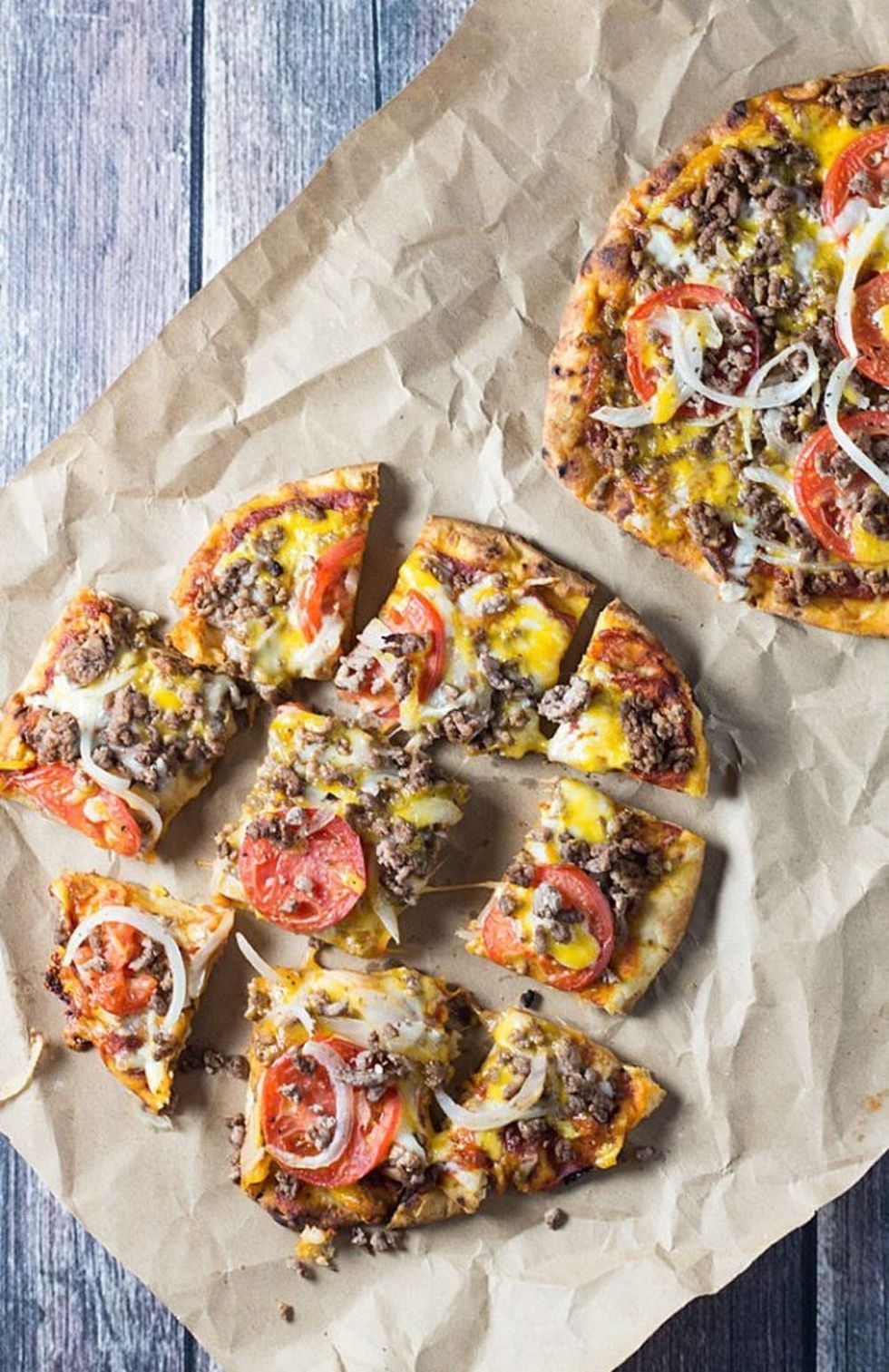 Naan Cheeseburger Pizza