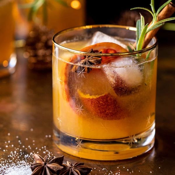 https://www.brit.co/media-library/new-year-s-eve-cocktails-with-recipes.jpg?id=50910429&width=600&height=600&quality=90&coordinates=48%2C329%2C0%2C319