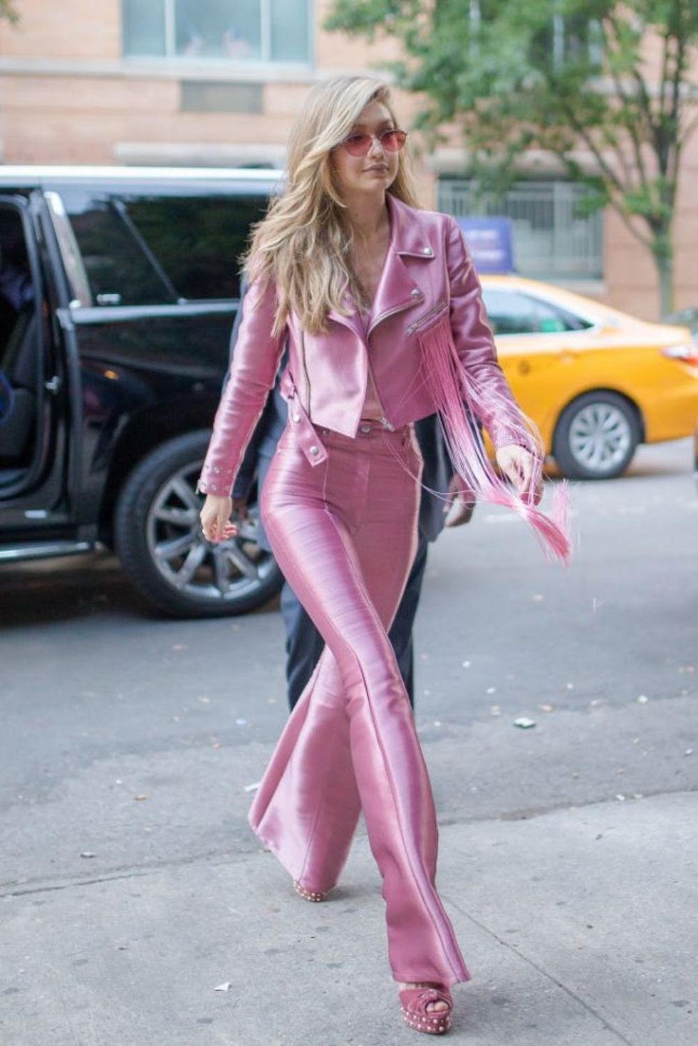 NEW YORK, NY - JUNE 27: Gigi Hadid is seen on June 27, 2017 in New York City. (Photo by Tal Rubin/GC Images)