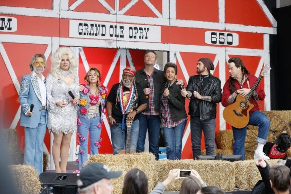 NEW YORK, NY - OCTOBER 31: Savannah Guthrie as Kenny Rogers, Matt Lauer as Dolly Parton, Kathie Lee Gifford as Miley Cyrus, Al Roker Willie Nelson, Blake Shelton, Hoda Kotb as Blake Shelton, Billy Ray Cyrus and Carson Daly as Billy Ray Cyrus attend Today's Halloween Extravaganza 2017 at Rockefeller Plaza on October 31, 2017 in New York City. (Photo by John Lamparski/WireImage)