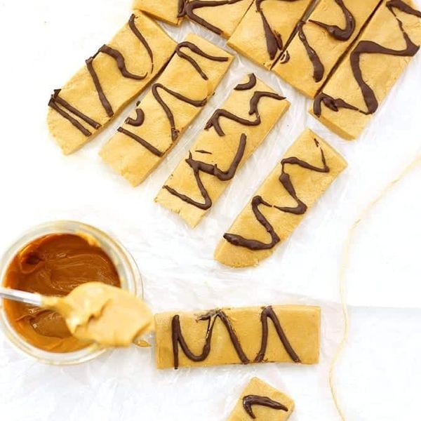 No-Bake Peanut Butter Protein Bars