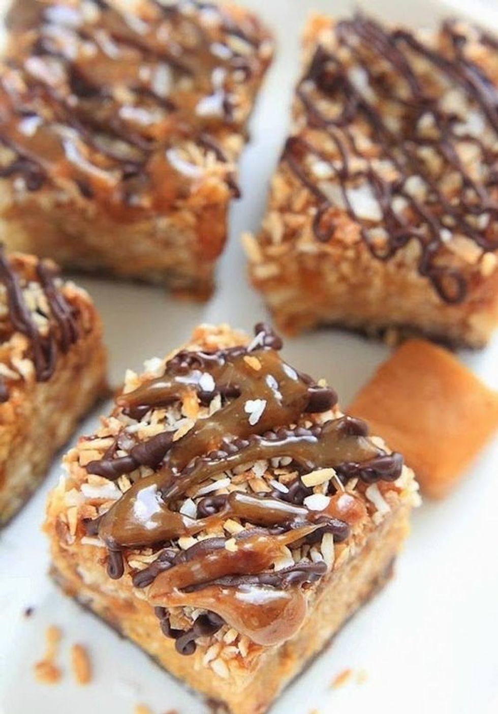 No-Bake Samoa Peanut Butter Cereal Bar