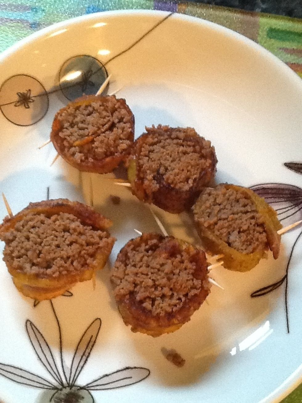 Now they are ready to be dunked in the coating. I stuffed more meat in them. What can i say I'm a meat lover.\ud83d\ude0a