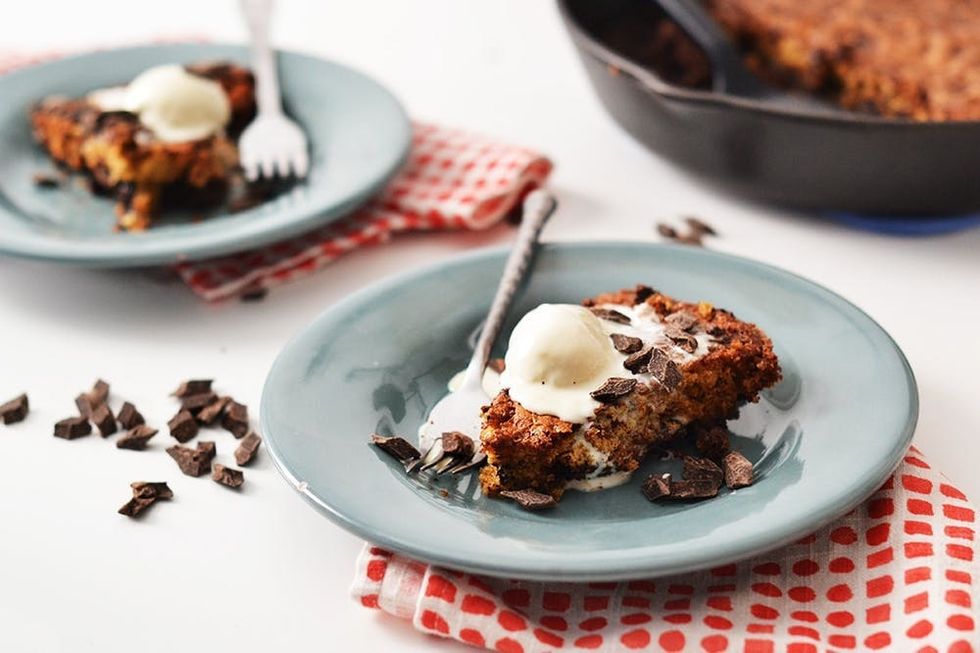 Nutella Cookie Pizza
