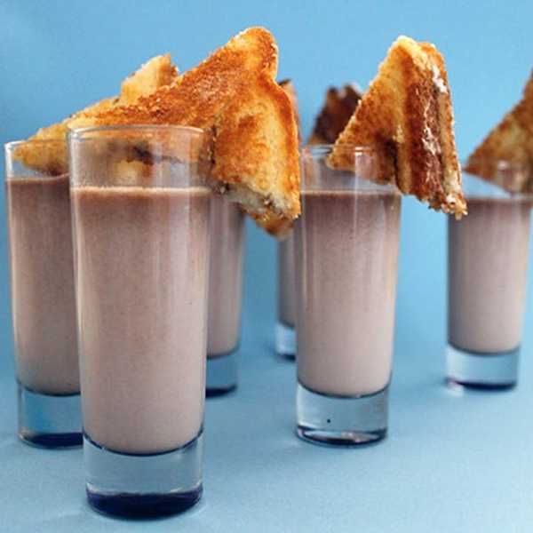 Nutella Hot Chocolate + Marshmallow Sandwiches