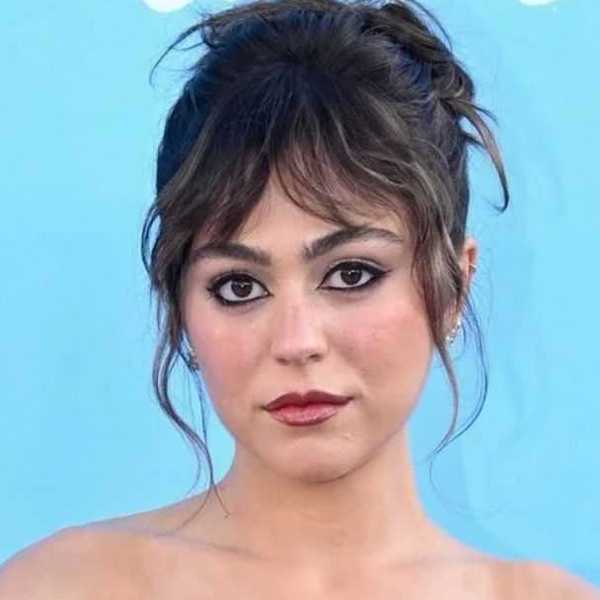 off campus cast dating