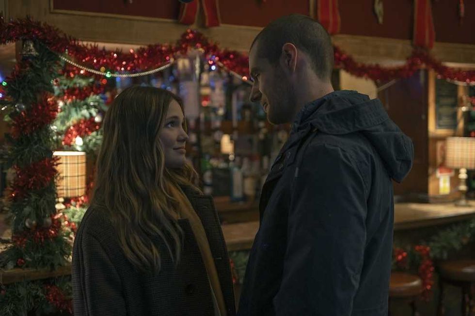 Olivia Holt and Connor Swindells in Jingle Bell Heist on Netflix