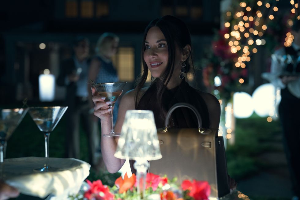 olivia munn your friends and neighbors season 1