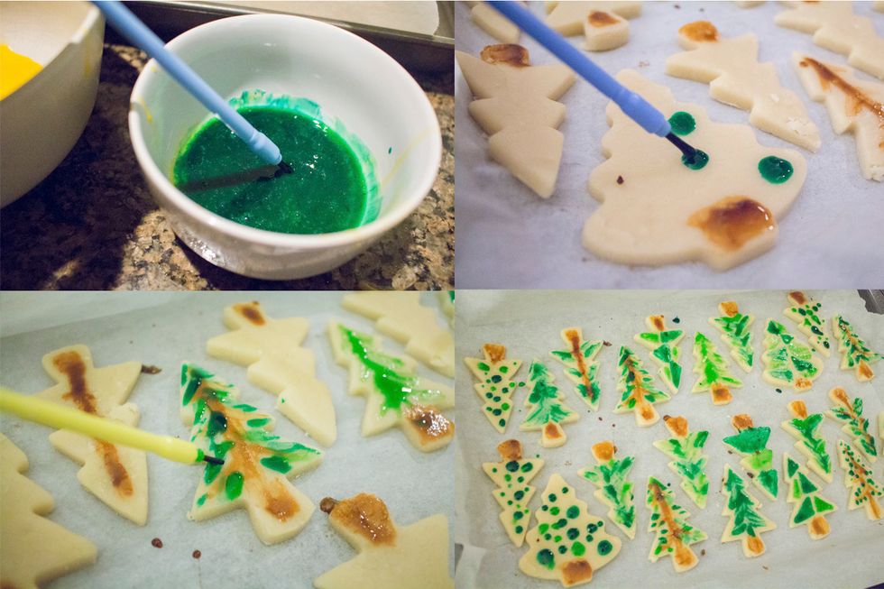 Once you've coloured your other egg yolk bowls with green, paint the leaves/pine needles on the tree. Get creative!