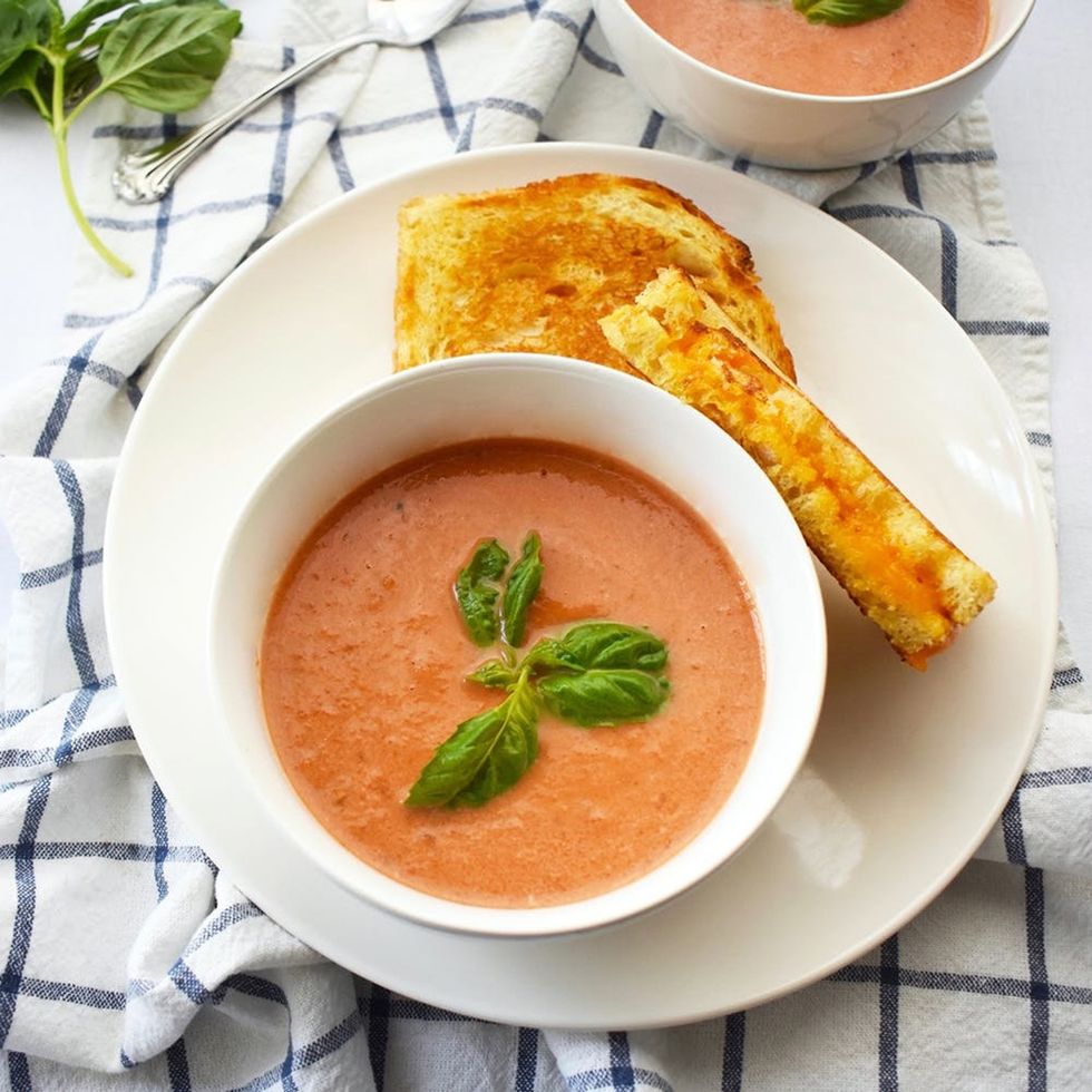One-Pot Roasted Tomato Soup