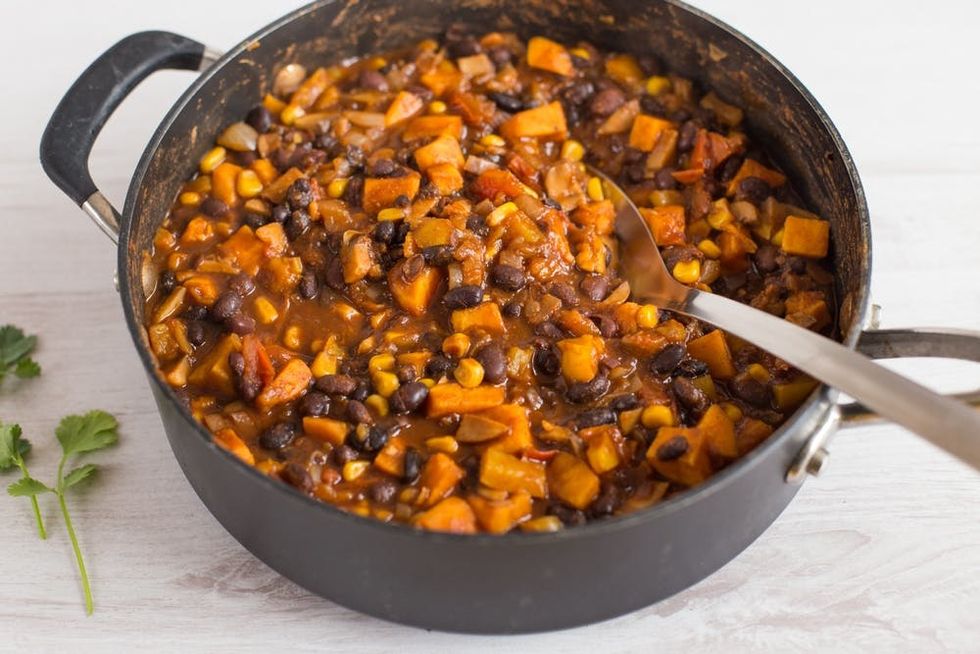 One-Pot Sweet Potato and Black Bean Chili Recipe