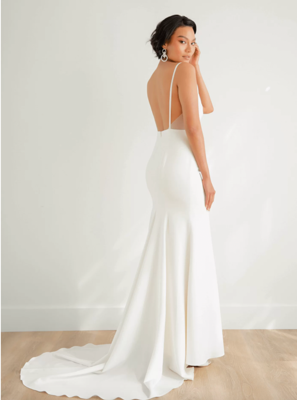 open back wedding dresses